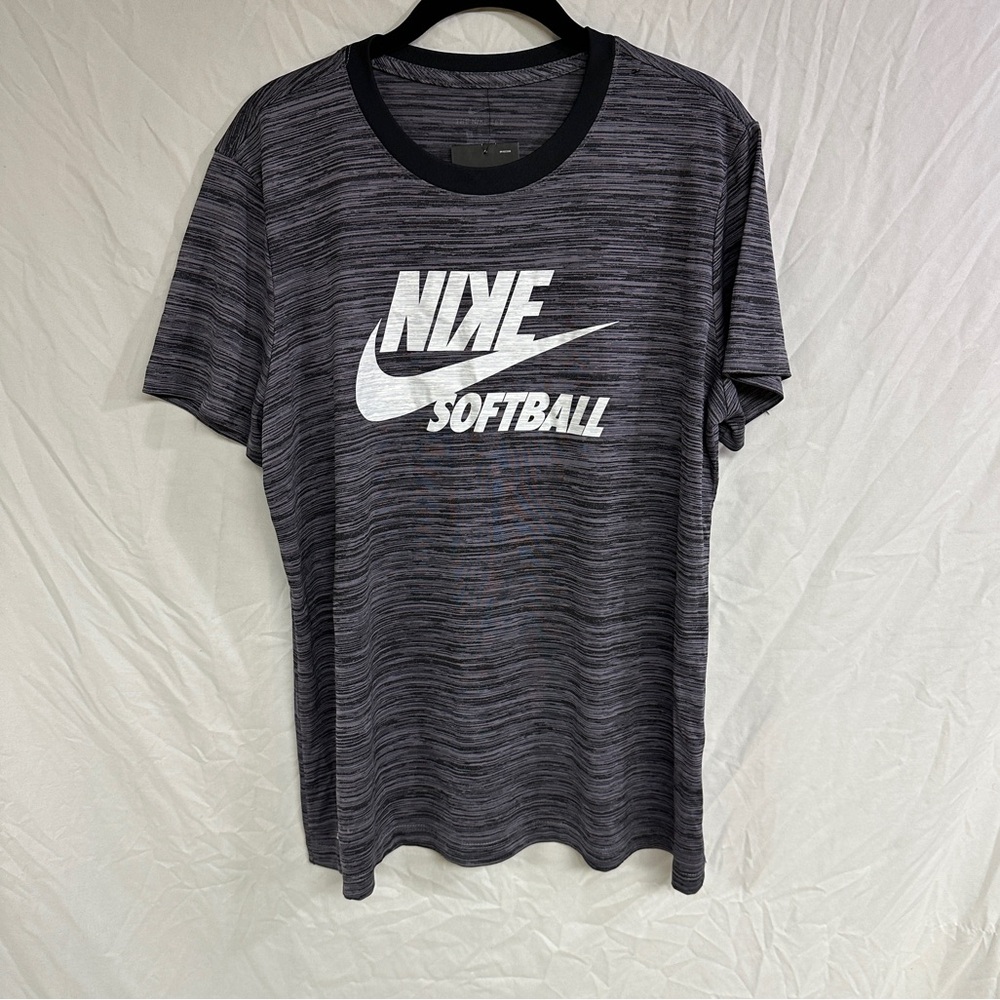 NWT Nike Softball Shirt - Size XL